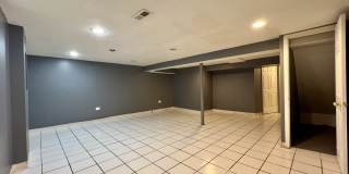 1414 W Chase Avenue Gallery 14