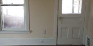 410 Linden Place Gallery 22