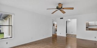 720 SUNNY PINE Way Gallery 2