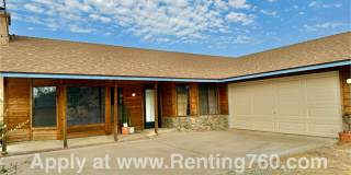 Charming 3 Bedroom 2 Bathroom Home In The Highly Desired Juniper Terrace Neighborhood!! Gallery 1