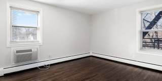 White House Apartments Gallery 10