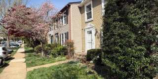 7921 TYSON OAKS Circle Gallery 3