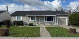 Midtown Stockton, Three Bed, One Bath, One Car Garage. Gallery 1