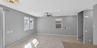 AMAZING 2-STORY 3-BEDROOM HOME IN GATED COMMUNITY! Gallery 4