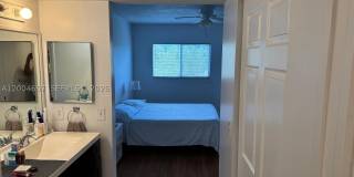 12651 SW 16th Ct Gallery 19