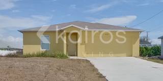 2227 Northwest 11th Court Gallery 1