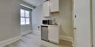 146 McAllister St. Gallery 8