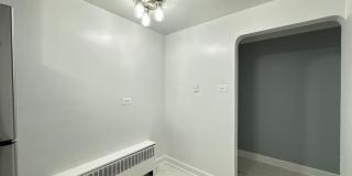 2752 North Shore Gallery 7