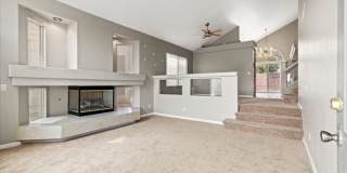 Spacious Luxurious 4 bd, split level home with Multiple Living Spaces Spacious Luxurious 4 bd, split level home with Multiple Living Spaces Gallery 1