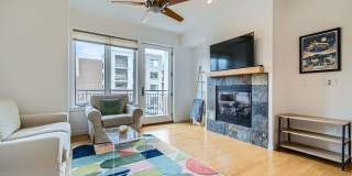 2-BDR Retreat with Rooftop Pool & Gym Gallery 7