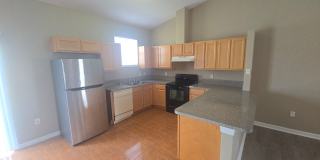 Remodeled 3 bed 2 bath home Gallery 6