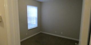 299 Indian Park Dr. Gallery 7