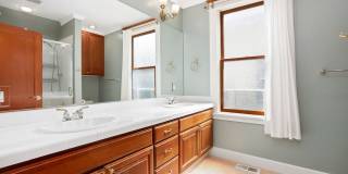 137 23rd Ave E, Seattle, WA 98112 — 3 Bed | 2.5 Bath Gallery 15