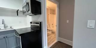 306 W Franklin Gallery 58