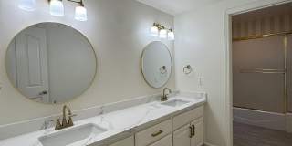 1295 Whispering Oaks Pl Gallery 21