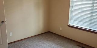 Beautiful home for rent in The Radiant Lake Estates! Gallery 10