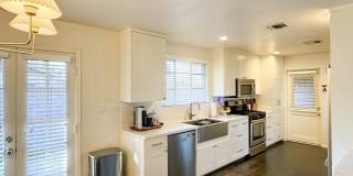 1428 S Oakley Place Gallery 10