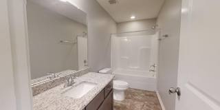 Beautiful 2 Story Home in W Richland Gallery 25