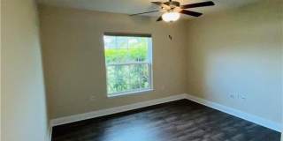 3273 SW Rosser Boulevard Gallery 10