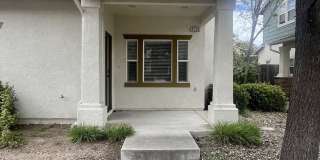 Charming 5 Bedroom house in Rancho Obispo Community Gallery 1