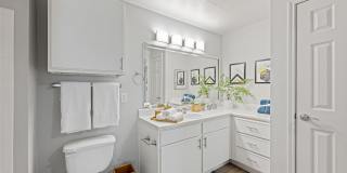 Oak Grove Apartments Gallery 29
