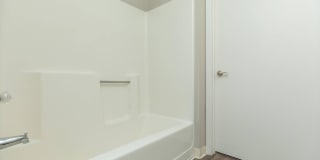 Avery at TownCentre Gallery 70