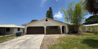 2/2/2 home with fenced backyard in Ft Pierce Gallery 1