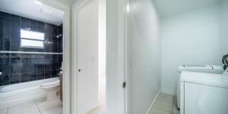 705 NW 13th Ter Gallery 24