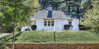 458 Shannon DR SW Gallery 1