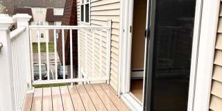 180 Main St Gallery 12