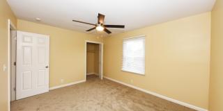 Hunter's Court Gallery 3