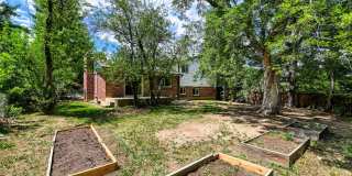 Beautiful 3-Bedroom Home with Large Backyard & Mountain Views Gallery 30