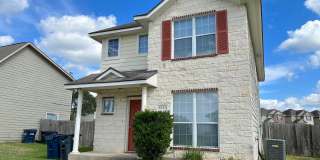 AUGUST PRE-LEASE 4 Bedroom 3 Bathroom Home -  Great Location! Gallery 1