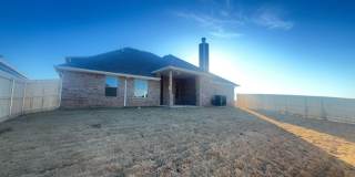 4 Bedroom Home in Edmond with Storm Shelter and Bonus Room Gallery 34
