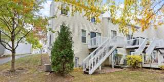 215 Half Moon Circle Gallery 22