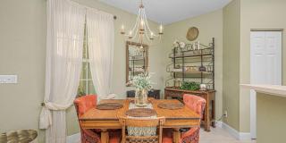 2036 SE Avon Park Drive Gallery 19