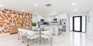 21230 NE 25th Ct Gallery 8