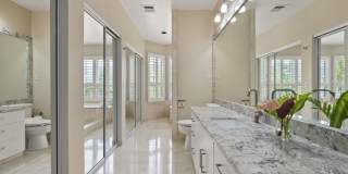Paradise Beach Estate: Beachfront 6BR w/ Pool, Guest Suite & Pickleball Gallery 35