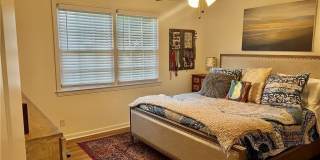 116 Highland Avenue Gallery 13
