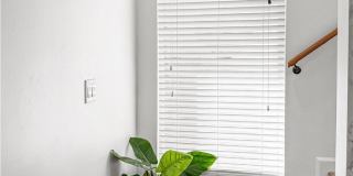 1521 W 37th Place Gallery 18