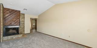 208 Hudson Pl Gallery 7