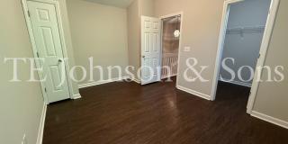 Beautiful 3BR Home with Vaulted Ceilings, Community Pool & Main Level Primary Suite Beautiful 3BR Home with Vaulted Ceilings, Community Pool & Main Level Primary Suite Gallery 30
