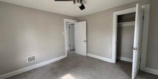 427 S Ogden Avenue Gallery 11