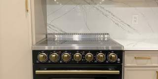 Remi Downtown Gallery 33