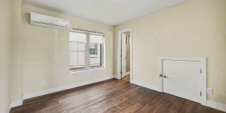 Stunning Luxury Home in Sunnyside **Move-In Special** Gallery 12