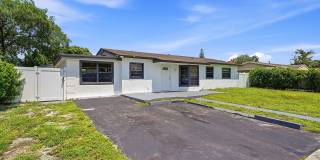 1060 SW 5th Terrace Gallery 26