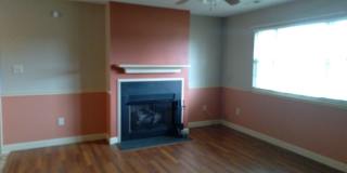 Cute 3 bedroom, 2 bath house with garage and fenced in yard Gallery 1