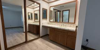 Golf Course- On The Mesa 3 Bedrooms, 2 Bathrooms, New Paint, Gallery 41