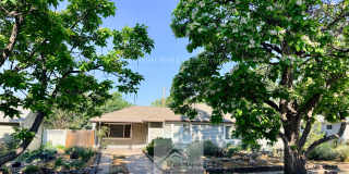 2140 Robin Drive Gallery 1