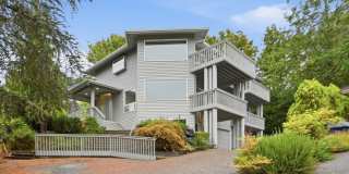 3Bd/3.25Ba Lake Forest Park Home Gallery 1